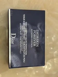 Dior Diorskin Forever Extreme Control 12