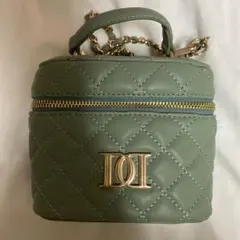 darich キルティングスクエアミニバッグ グリーン バニティ