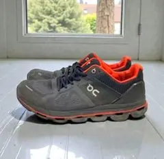 Item thumbnail for item 0cdf5a51-8f60-4bda-8315-b770bc45ab5c