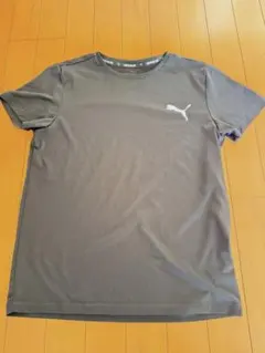 PUMA ブラック Tシャツ 140