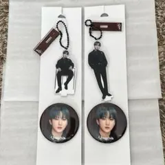 チャンビン　アクスタ ＋ 缶バッジ　4点セットを