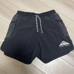 Nike Trail ショートパンツ 黒