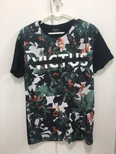 ベルシュカ　Tシャツ　柄のサムネイル