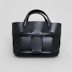 ZANCHETTIザンケッティ wovenバスケット美品 ブラック レザー - メルカリ
