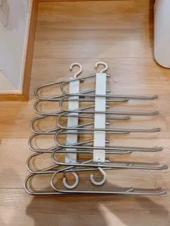 新品★省スペースハンガー　ズボンハンガー　6連　2個セット