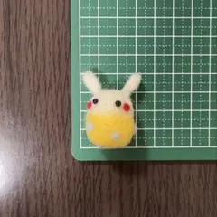羊毛フェルト イースター　うさぎ ミニ置きもの 観賞用 ハンドメイド