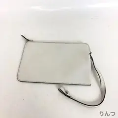 FENDI フェンディ ポーチ コスメポーチ 小物入れ ホワイト 白 レザーのサムネイル