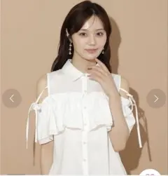 新品ナローリボンオフショルブラウス 白のサムネイル