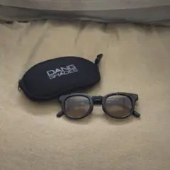 DANG SHADES GO OUT サングラス ケース付きのサムネイル