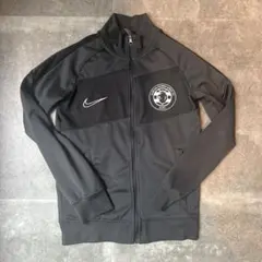 美品　ナイキ　NIKE S（130〜140）パーカー　ジャージ　子供　キッズ
