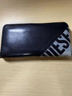 DIESEL 長財布 ラウンドファスナー ブラック デニムのサムネイル