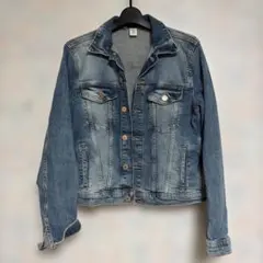 H&M &DENIM ライトブルーデニムジャケット EUR 42