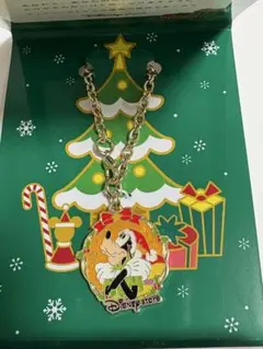 ディズニーストア グーフィー クリスマス キーチェーン