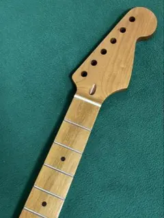 ストラトキャスターネック60ローステッドメイプル22Fミディアム