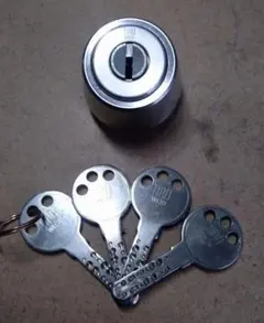 Item thumbnail for item 15844c47-de22-43ec-810b-89f1eda44541