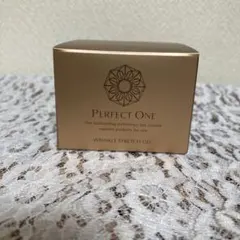 PERFECT ONE 薬用リンクルストレッチジェル 50gのサムネイル