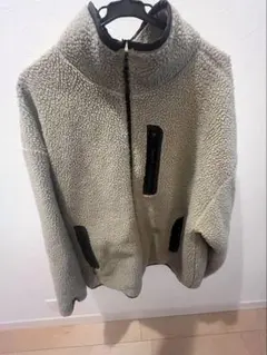 ベージュ フリース ジャケット