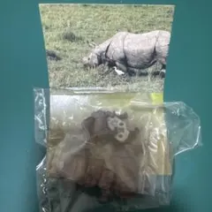 サイの親子 フィギュア