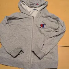 Champion グレー フード付きパーカー 130