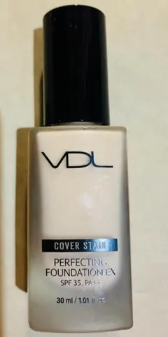 【ほぼ新品】VDL カバーステイン パーフェクティング ファンデーション EX