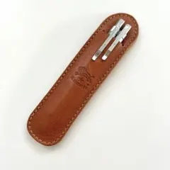 IL BISONTE イルビゾンテ　レザーペンケース　ペン付き