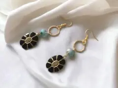 【セール品】　ピアス（イヤリング）　フラワーモチーフ　ブラックlot #24-1