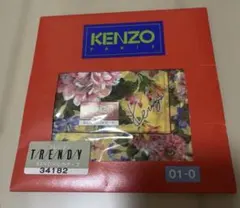 新品未使用　KENZO ハンカチ イエロー 花柄のサムネイル