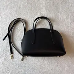 マルコビアンキーニ ショルダーバッグ 2WAY ラウンド型 レザー 黒 