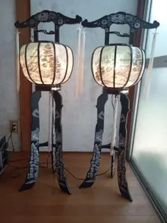 Y 中古 盆提灯 二重桃林12号 小菊に 大内行灯 天然木 岐阜提灯 2個 