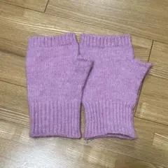 Item thumbnail for item 0d237482-e7a8-47ad-8a44-3276e31596c8