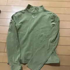 ナイキ長袖TシャツMサイズのサムネイル