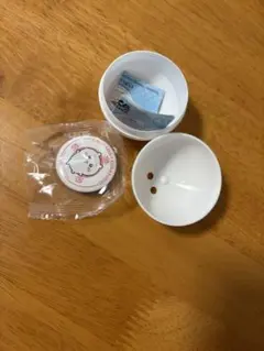 ちいかわ　缶バッチ　くら寿司コラボ