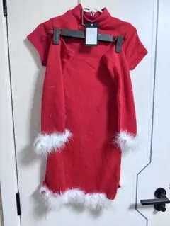 ファー付き赤ハイネックミニワンピース