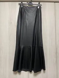 送料込INGNIフェイクレザー マーメイド ロングスカート ブラック