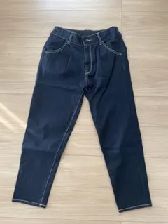 ネイビー デニムパンツのサムネイル
