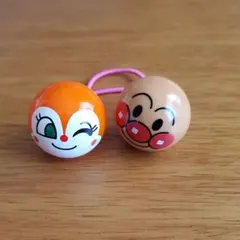 アンパンマン　ヘアゴム　ボンボン