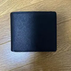 ブラック 二つ折り財布