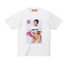 KIKS TYO 豊島心桜 Tシャツのサムネイル