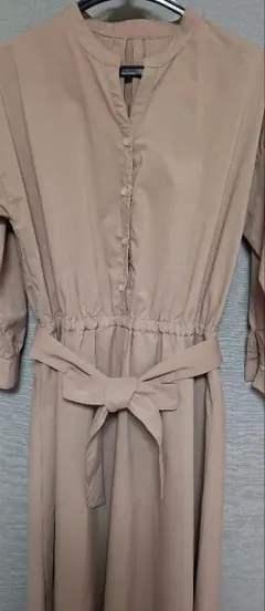 ベージュ シャツワンピース 長袖