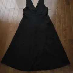 ジャンパースカート 黒