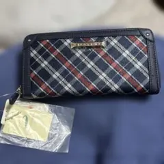 CROCODILE 長財布 チェック柄 ラウンドファスナー　タグ付のサムネイル