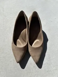 ベージュ スエード ポインテッドトゥパンプス