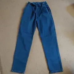 青色デニムストレートパンツ リボン付き