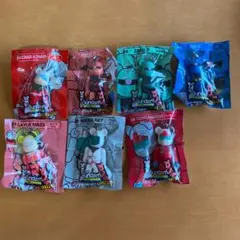 【限定・即完売品】ベアブリック　取扱注意 BlackEyePatch、「取扱注意」ラベルちりばめたBE@RBRICK発売