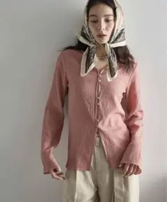 THE YOn 完売品 2WAYシアー楊柳ロングスリーブトップス　シャツブラウスのサムネイル