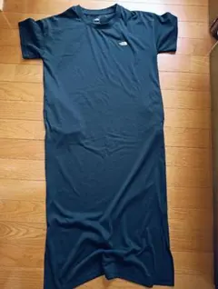 THE NORTH FACE ワンピース 半袖 ブラック