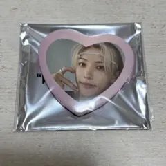 スキズ　フィリックス　展覧会　缶バッジ　ハート