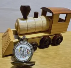 ウォルトディズニー　懐中時計　アンティークレア　ヴィンテージ　ミッキー　ミニー