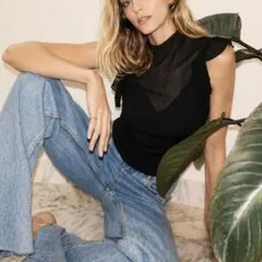 ZARA フリル付きシアーニットトップス【S】