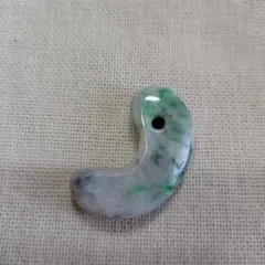 2026年最新】糸魚川翡翠 勾玉の人気アイテム - メルカリ